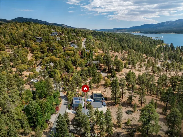 $958,000 | 39651 Flicker Road, Fawnskin, CA 92333