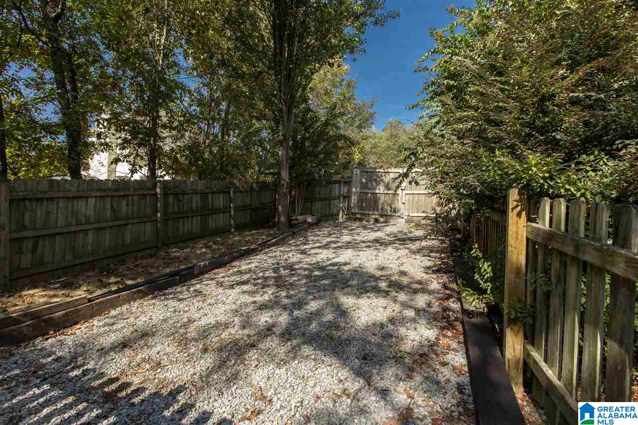 168 Linwood Road Sterrett, AL 35147 - Photo 10 of 41