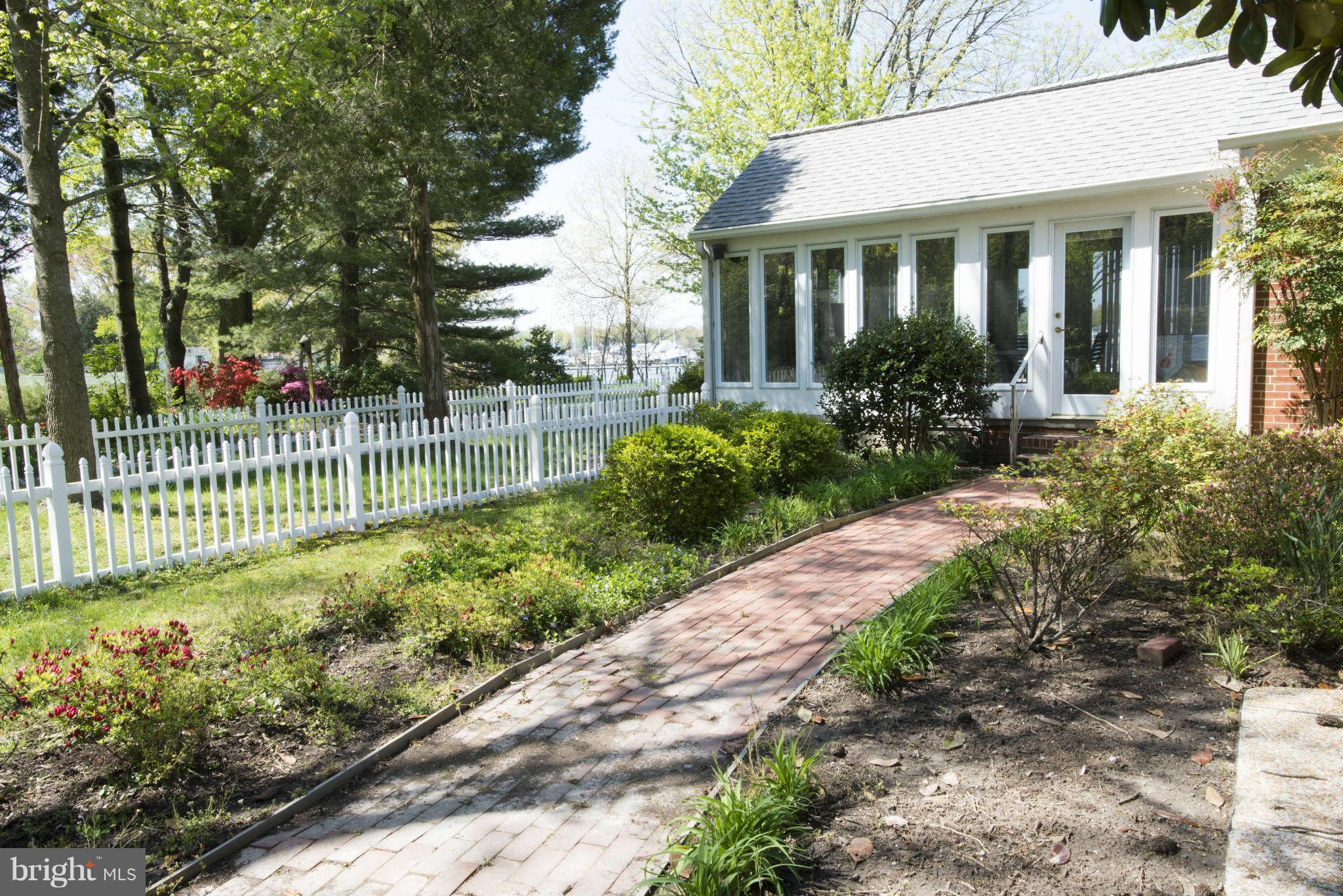 1135 Steamboat Road Shady Side, MD 20764 - Photo 10 of 16 Exterior (Rear)