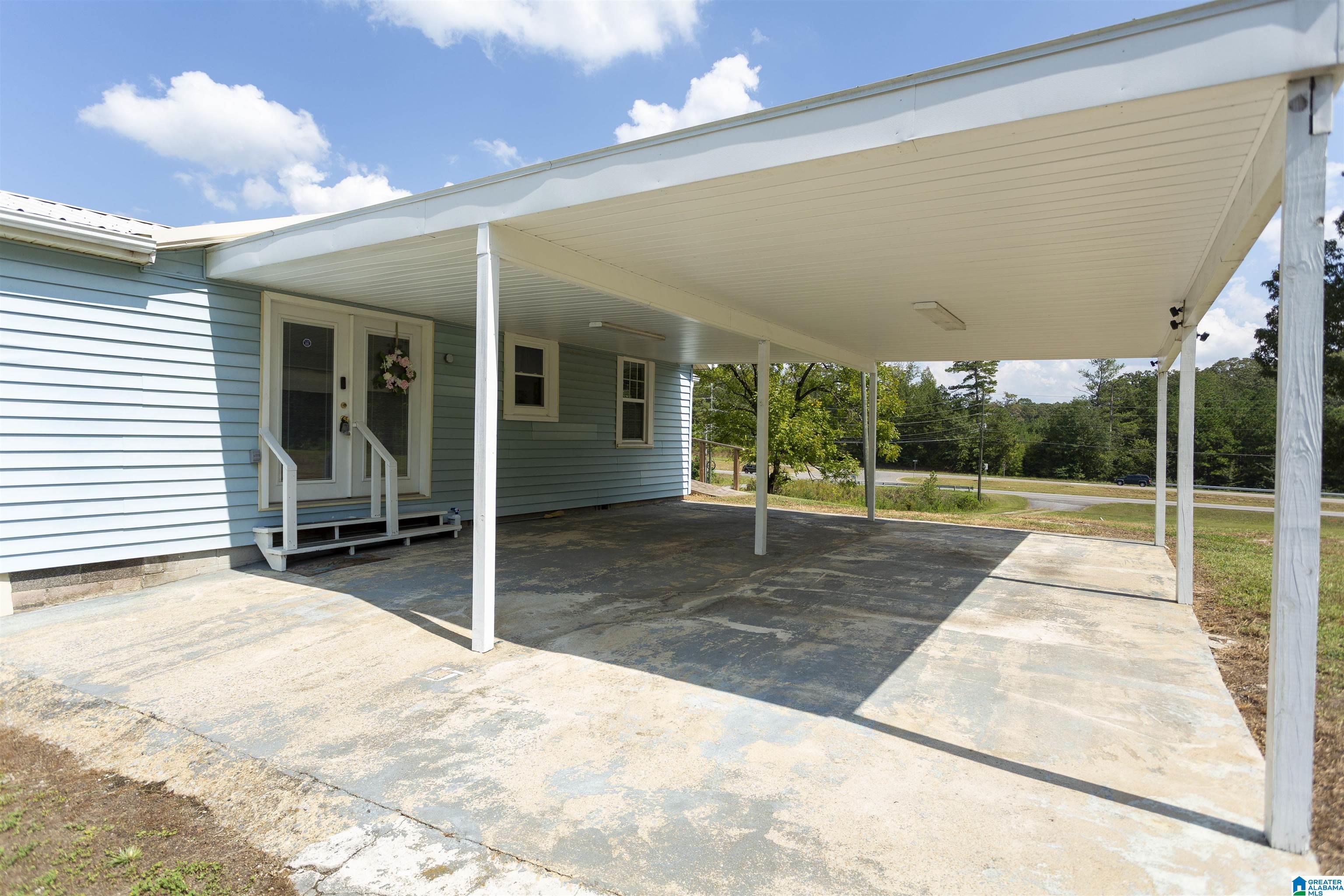 61 Idalia Road Talladega, AL 35160 - Photo 4 of 50