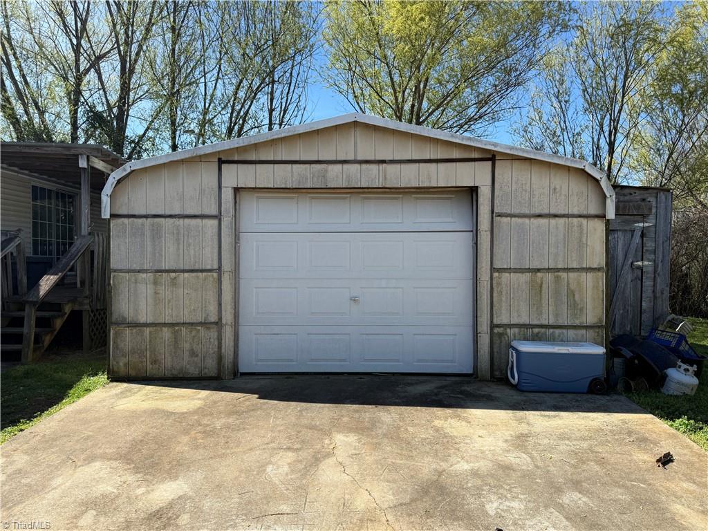 1271 Thayer Road Trinity, NC 27370 - Photo 4 of 13