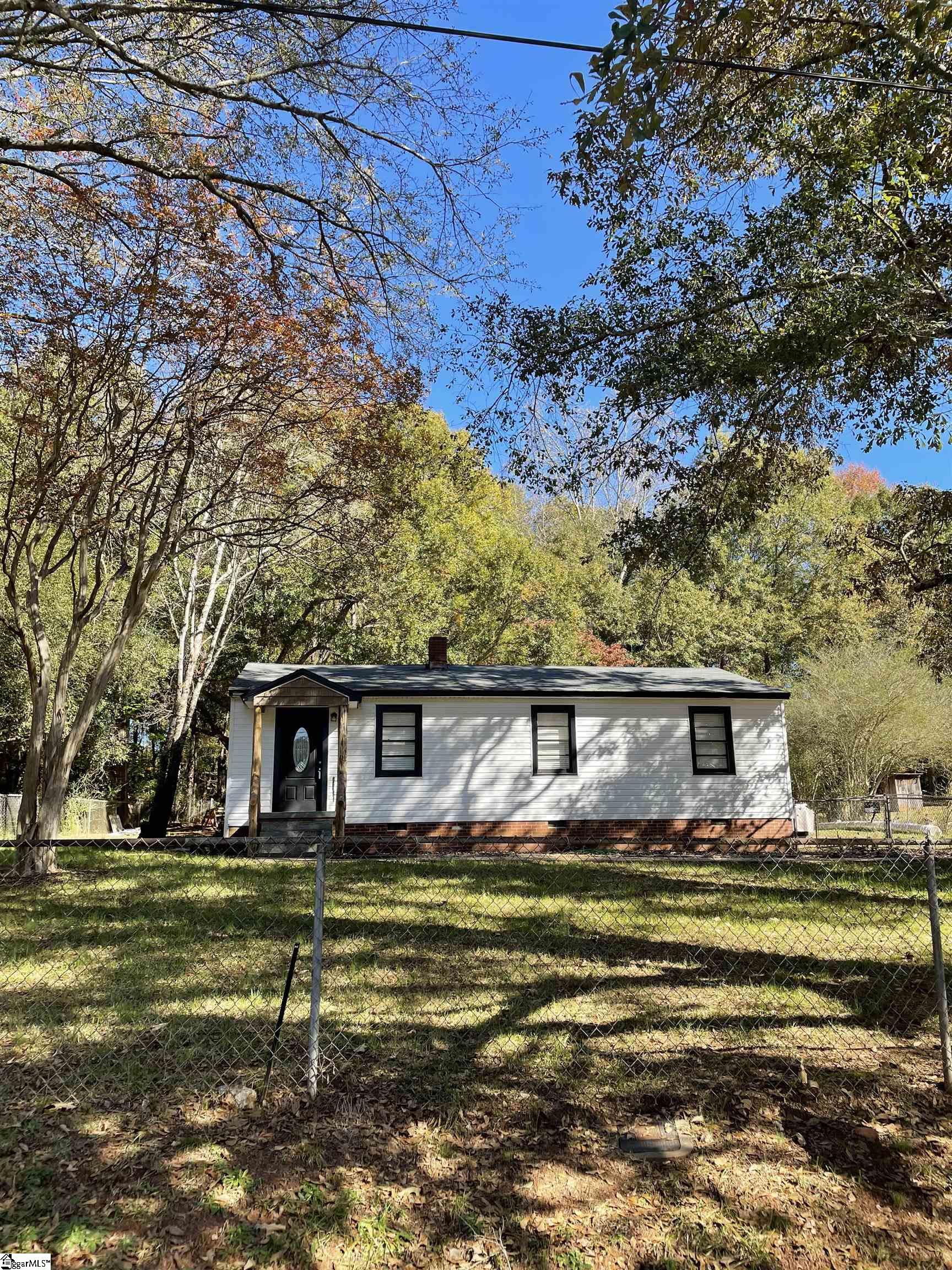 1609 Preston Drive Anderson, SC 29621 - Photo 2 of 19 Gallery Image 2