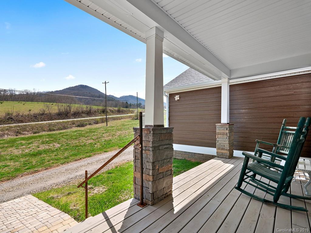 615 Newfound Road Leicester, NC 28748 - Photo 4 of 26