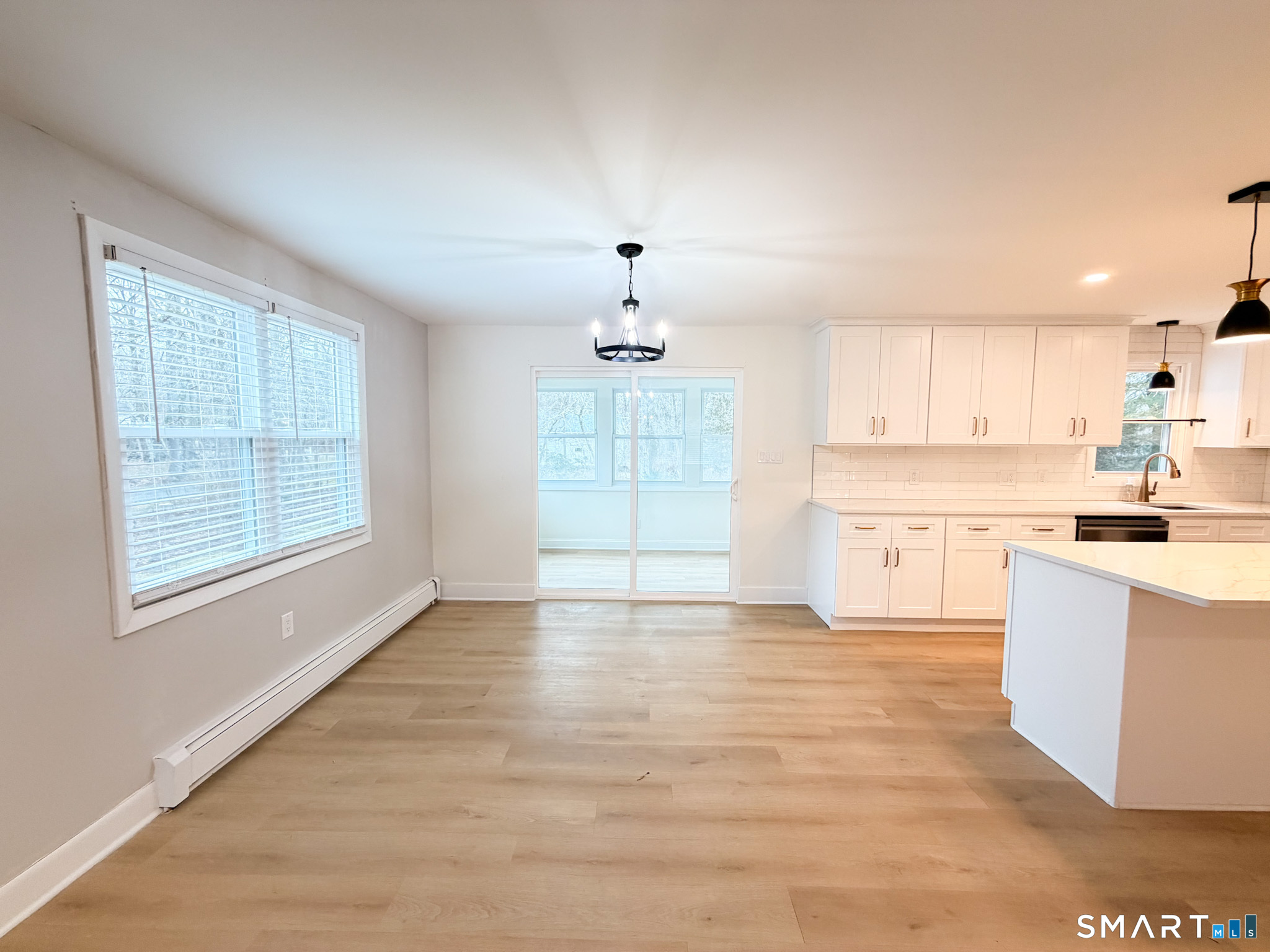 33 Forest Avenue Groton, CT 06355 - Photo 17 of 38