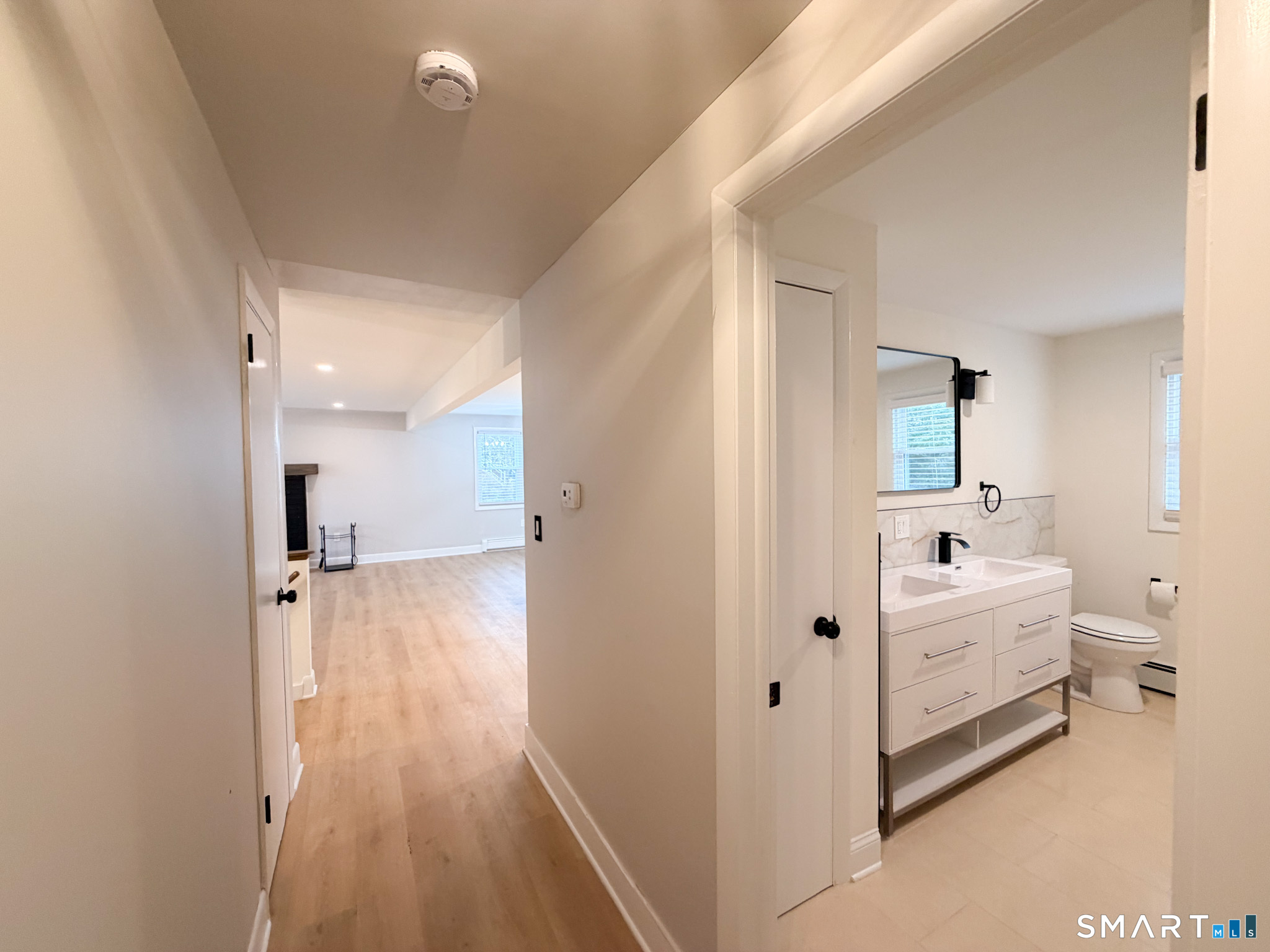 33 Forest Avenue Groton, CT 06355 - Photo 27 of 38
