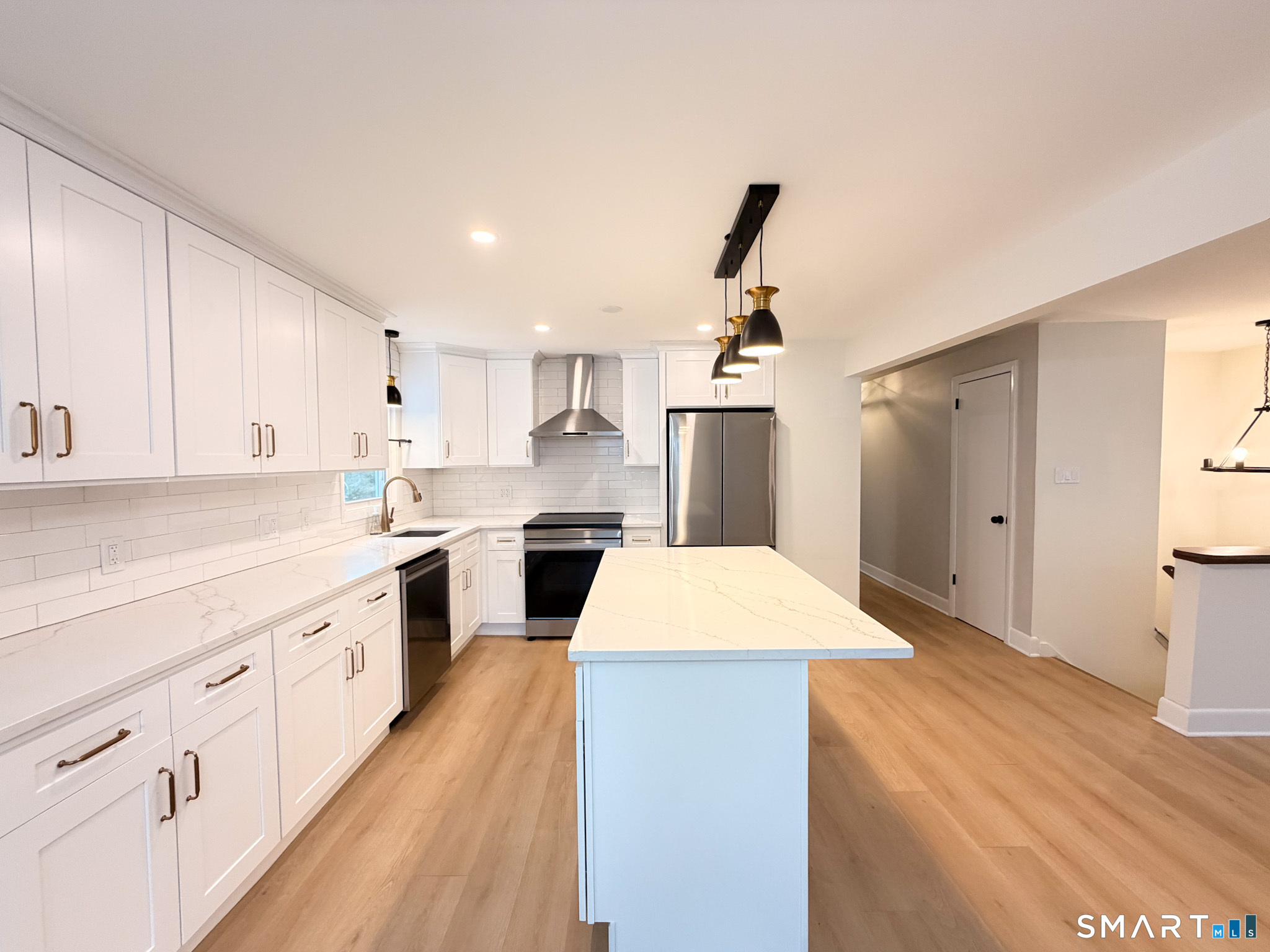 33 Forest Avenue Groton, CT 06355 - Photo 33 of 38