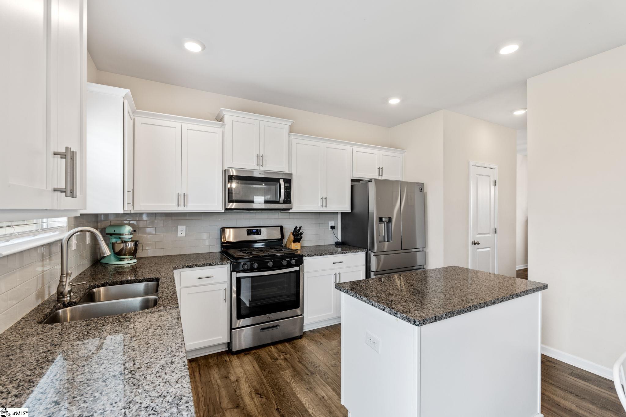 207 Rockway Road Simpsonville, SC 29680 - Photo 11 of 41