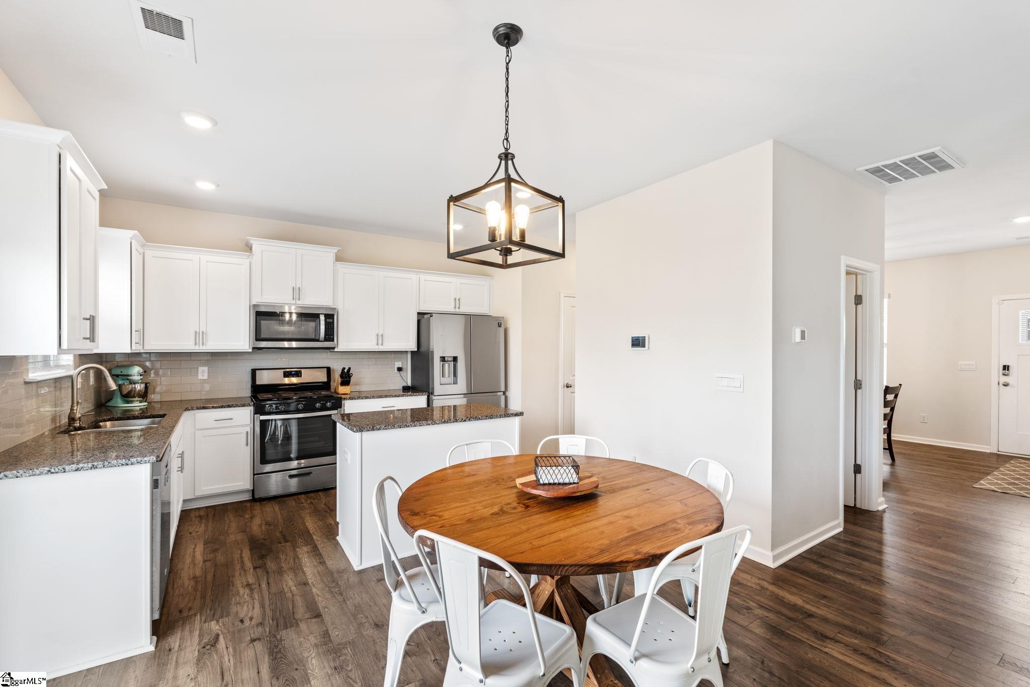 207 Rockway Road Simpsonville, SC 29680 - Photo 10 of 41
