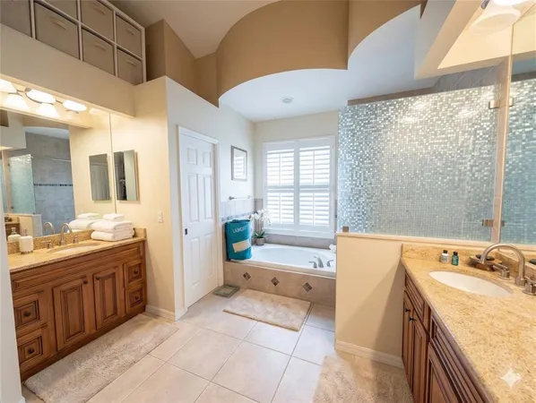 $3,200 | 18027 Palm Breeze Drive, Tampa, FL 33647