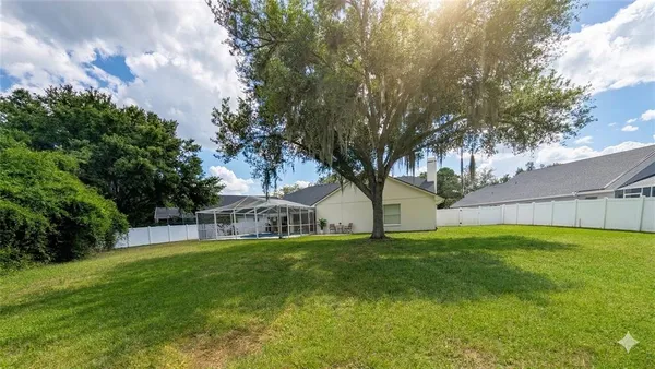 $3,200 | 18027 Palm Breeze Drive, Tampa, FL 33647