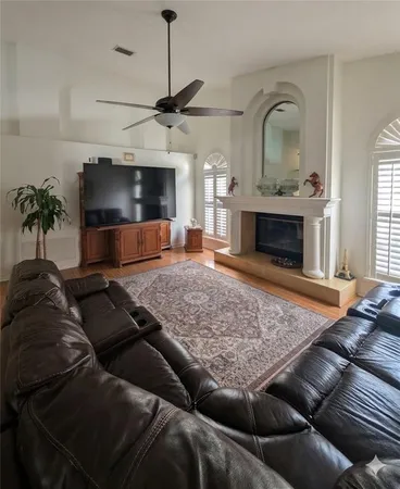 $3,200 | 18027 Palm Breeze Drive, Tampa, FL 33647