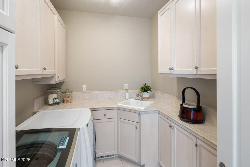 6065 Lake Geneva Drive Reno, NV 89511 - Photo 38 of 101 061_dsc05504_313