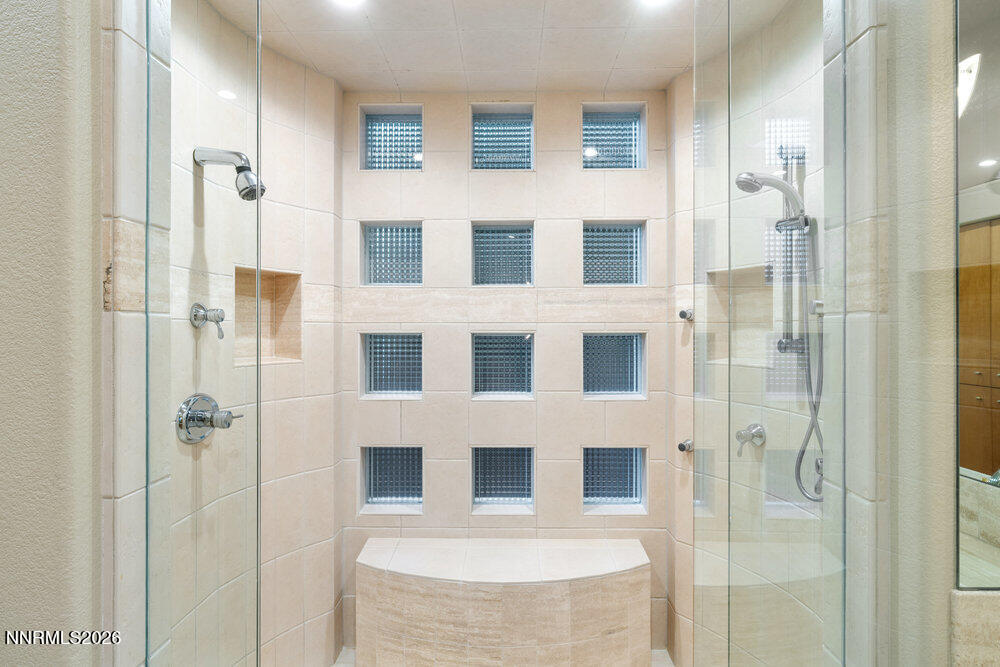 6065 Lake Geneva Drive Reno, NV 89511 - Photo 8 of 101 a bathroom with a shower