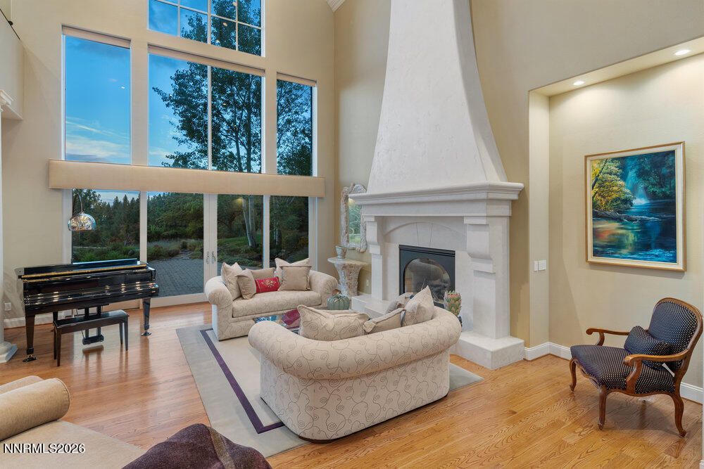 6065 Lake Geneva Drive Reno, NV 89511 - Photo 83 of 101 a living room with furniture and a large window