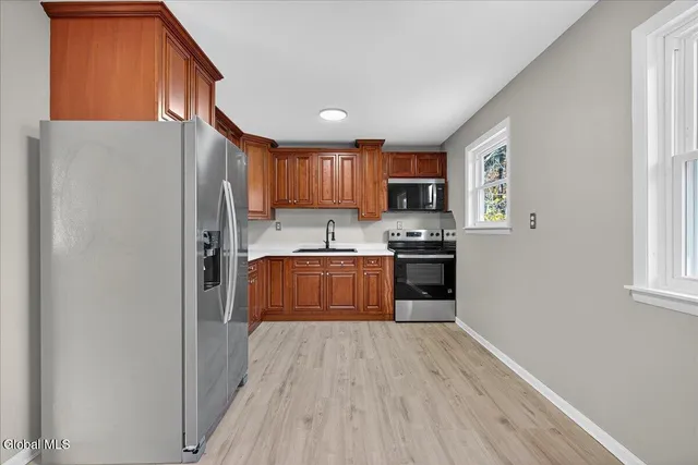 $2,950 | 12 Kristan Drive, Milton, NY 12020