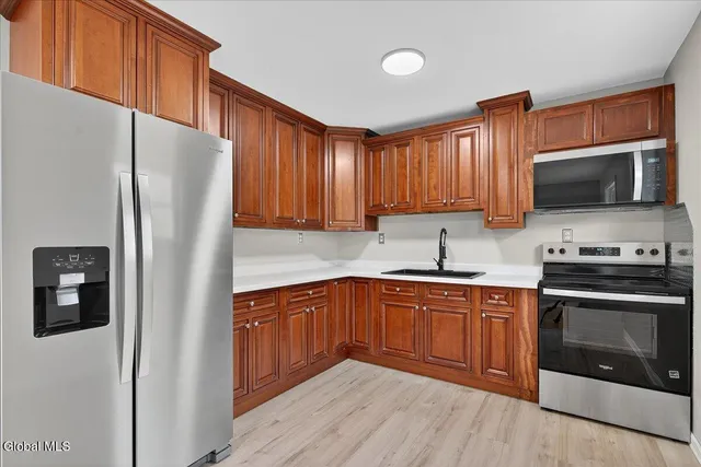 $2,950 | 12 Kristan Drive, Milton, NY 12020