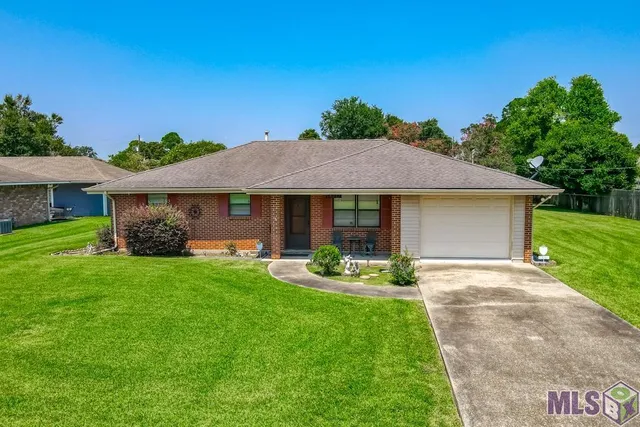 $184,600 | 59012 Obier Street, Plaquemine, LA 70764