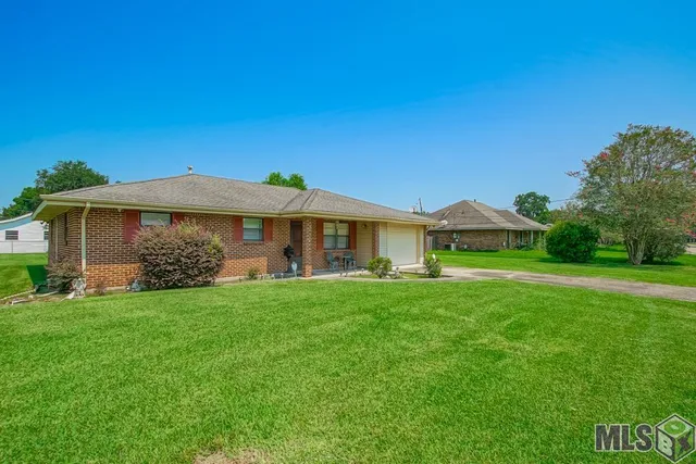 $184,600 | 59012 Obier Street, Plaquemine, LA 70764