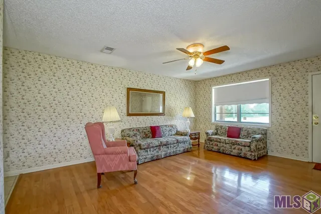 $184,600 | 59012 Obier Street, Plaquemine, LA 70764