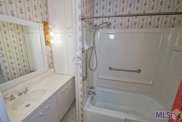 $184,600 | 59012 Obier Street, Plaquemine, LA 70764