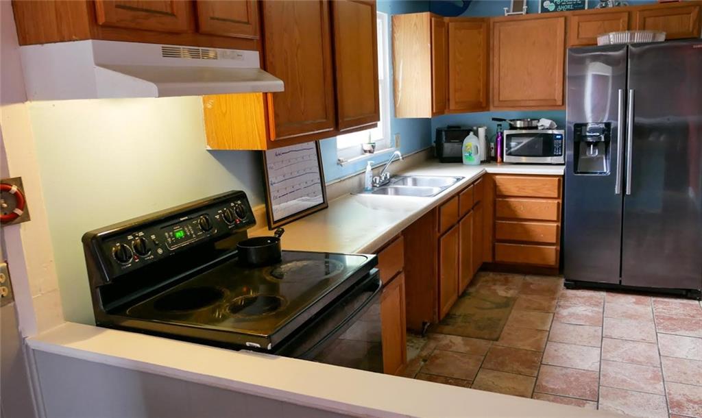 2840 Rouark Circle Indianapolis, IN 46229 - Photo 6 of 23