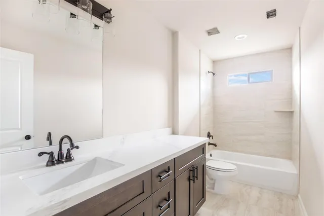 $2,400 | 322 Carlos Leal Drive, Dayton, TX 77535