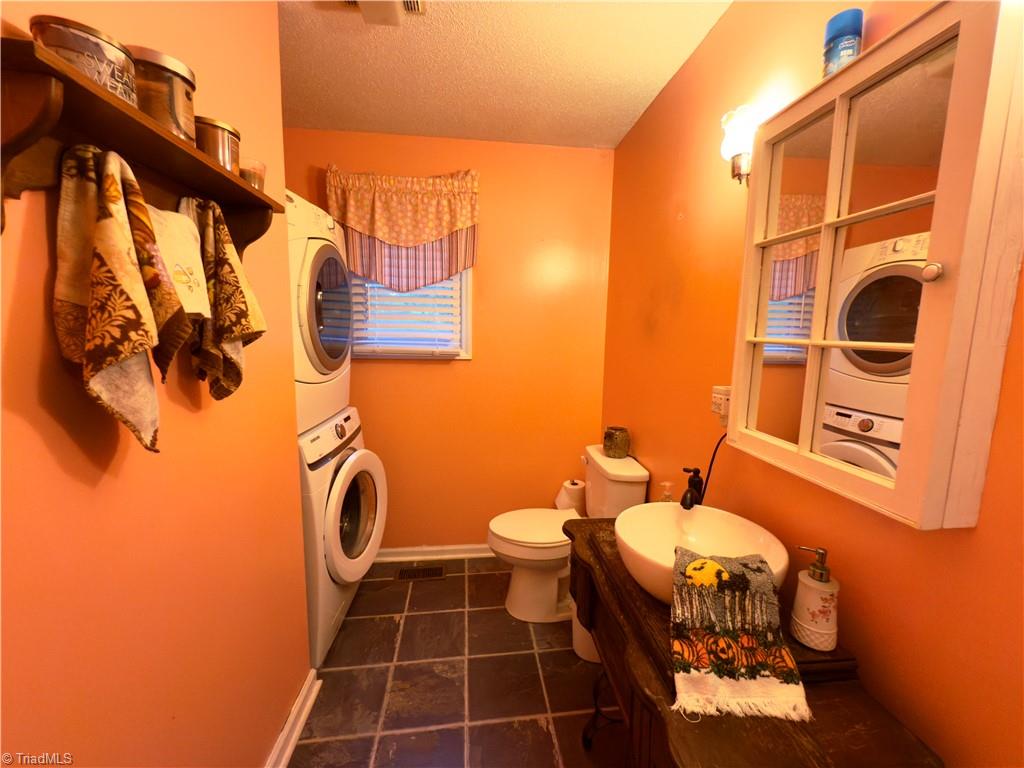 1517 Buffalo Road Sandy Ridge, NC 27046 - Photo 12 of 38
