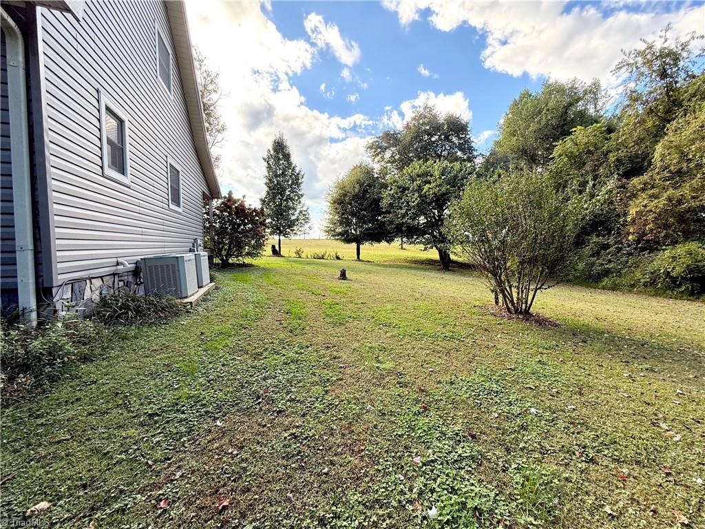 1517 Buffalo Road Sandy Ridge, NC 27046 - Photo 22 of 38