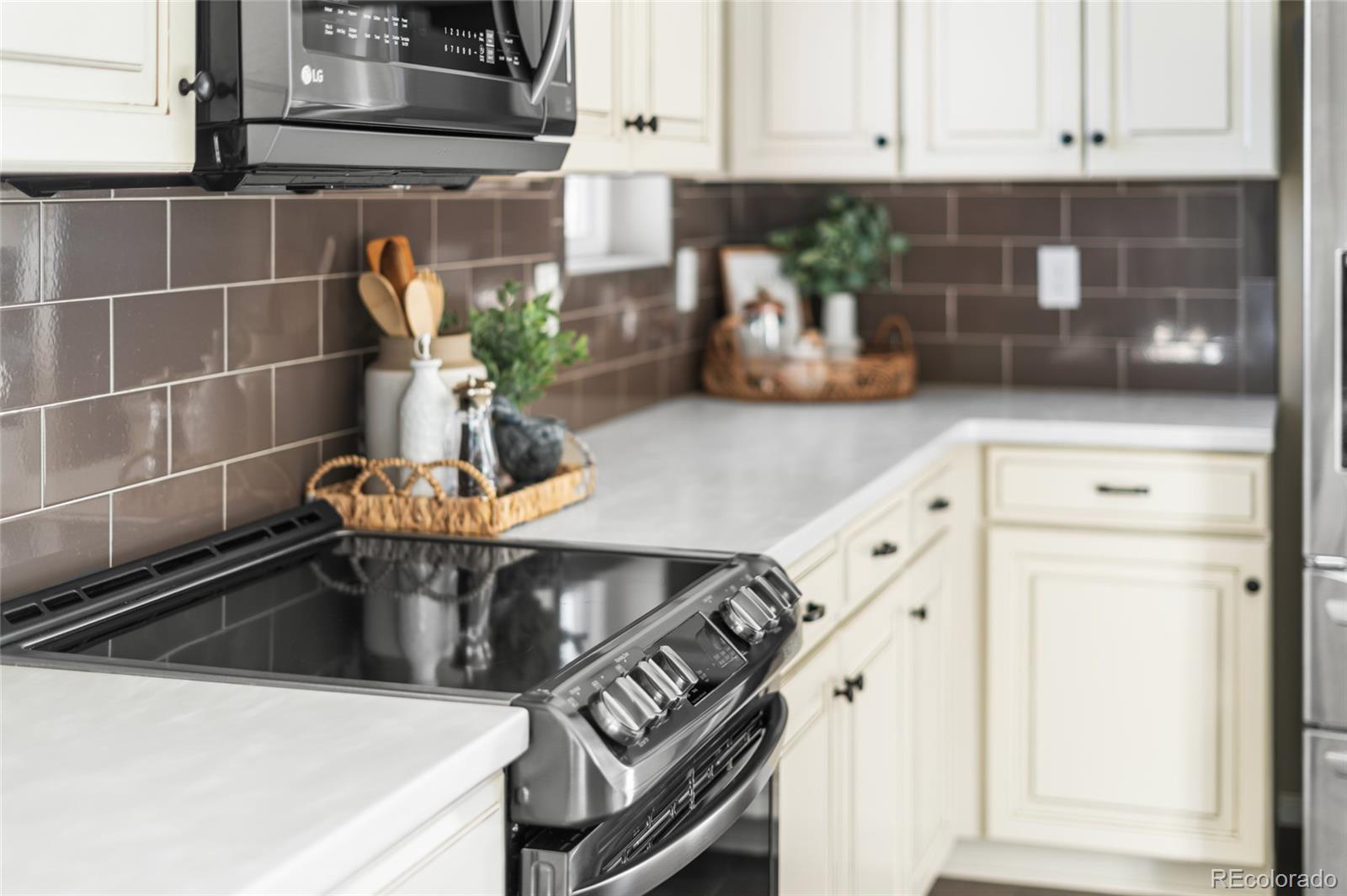 5157 Clinton Street Denver, CO 80238 - Photo 7 of 50