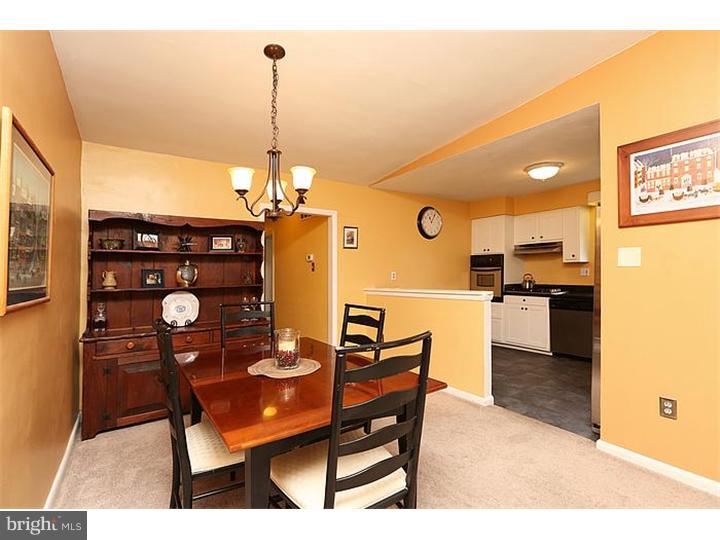 546 Wanamaker Road Jenkintown, PA 19046 - Photo 5 of 20 Gallery Image 5