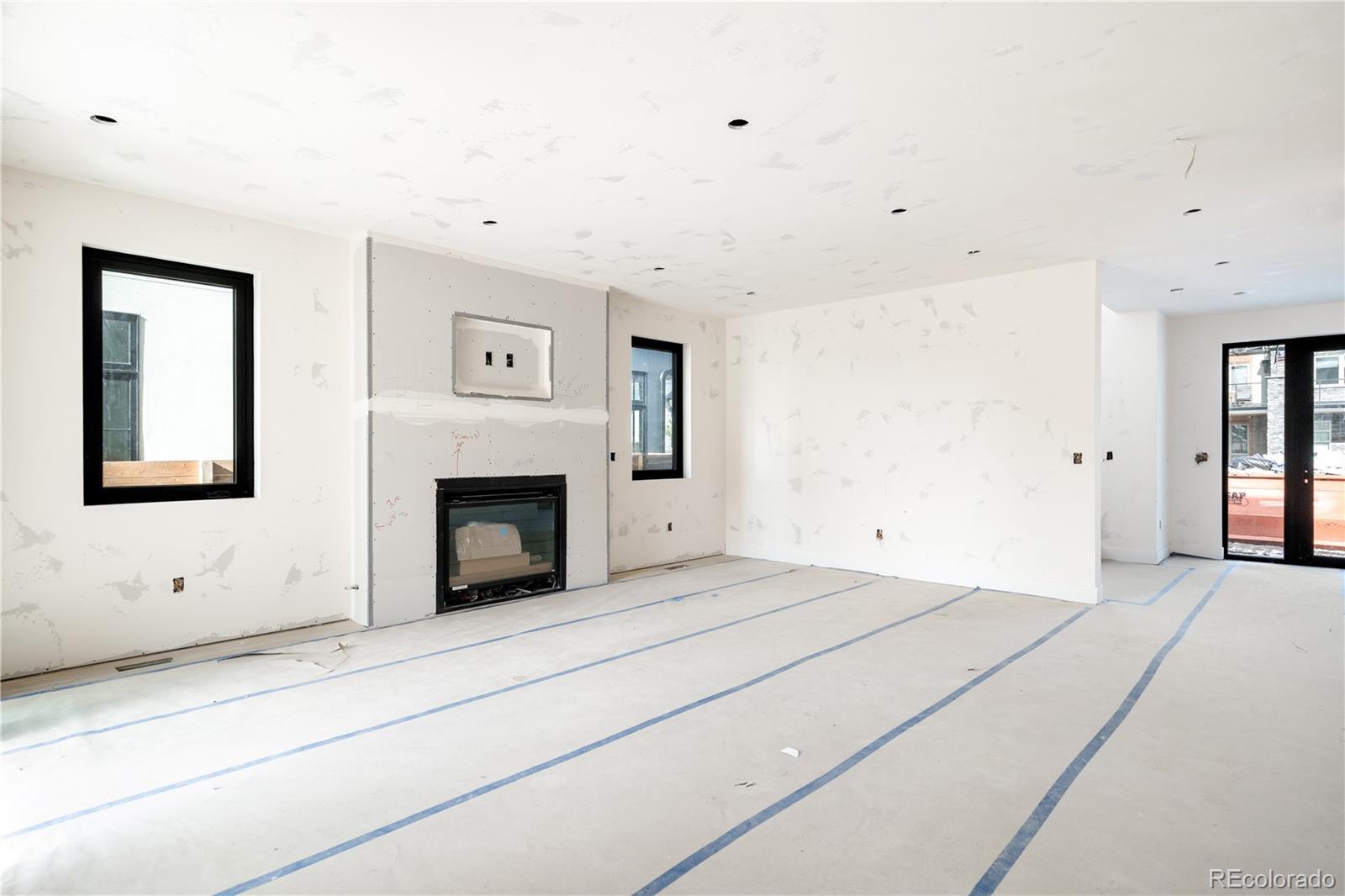 3930 West Byron Place Denver, CO 80212 - Photo 6 of 37