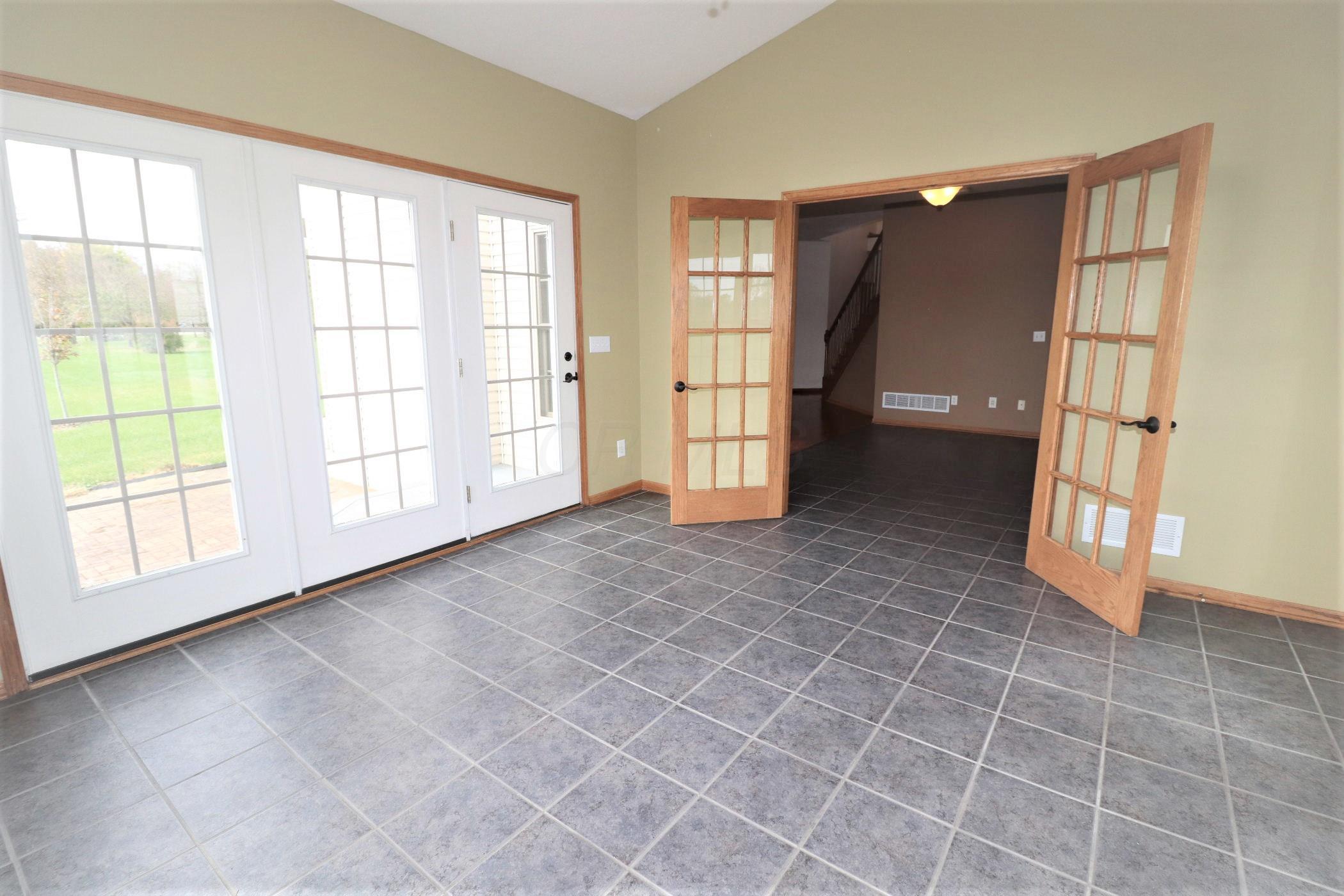 8411 Roberts Road Hilliard, OH 43026 - Photo 27 of 81 Gallery Image 27