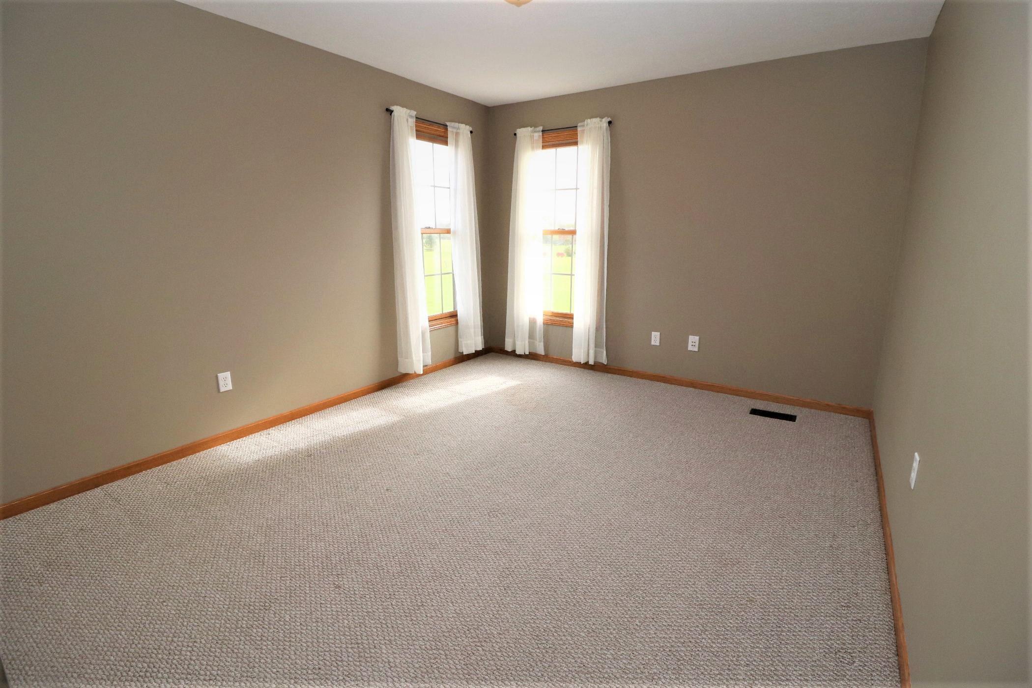 8411 Roberts Road Hilliard, OH 43026 - Photo 39 of 81 Gallery Image 39