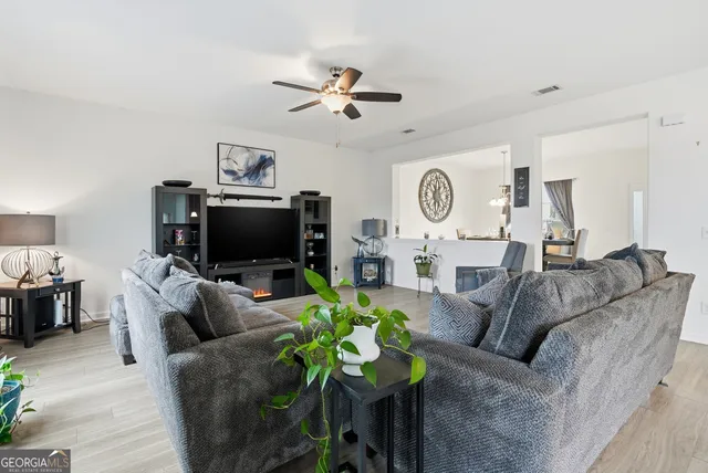 $338,000 | 1067 Autumns Wood Circle East, Brunswick, GA 31525