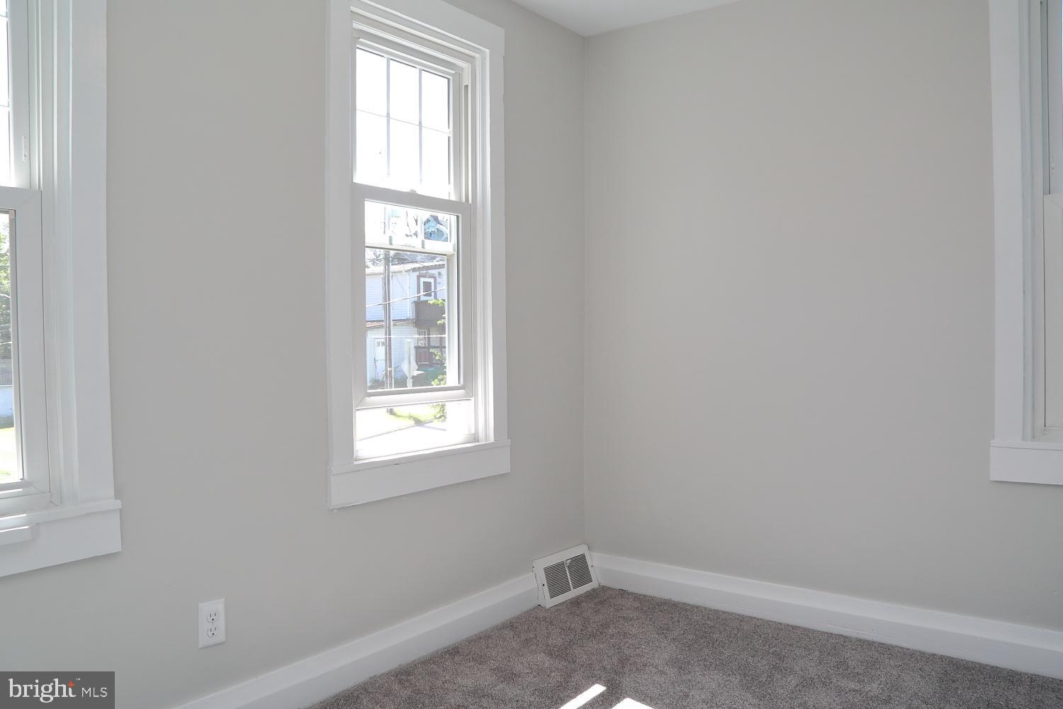 985 Maple Street Lititz, PA 17543 - Photo 12 of 23