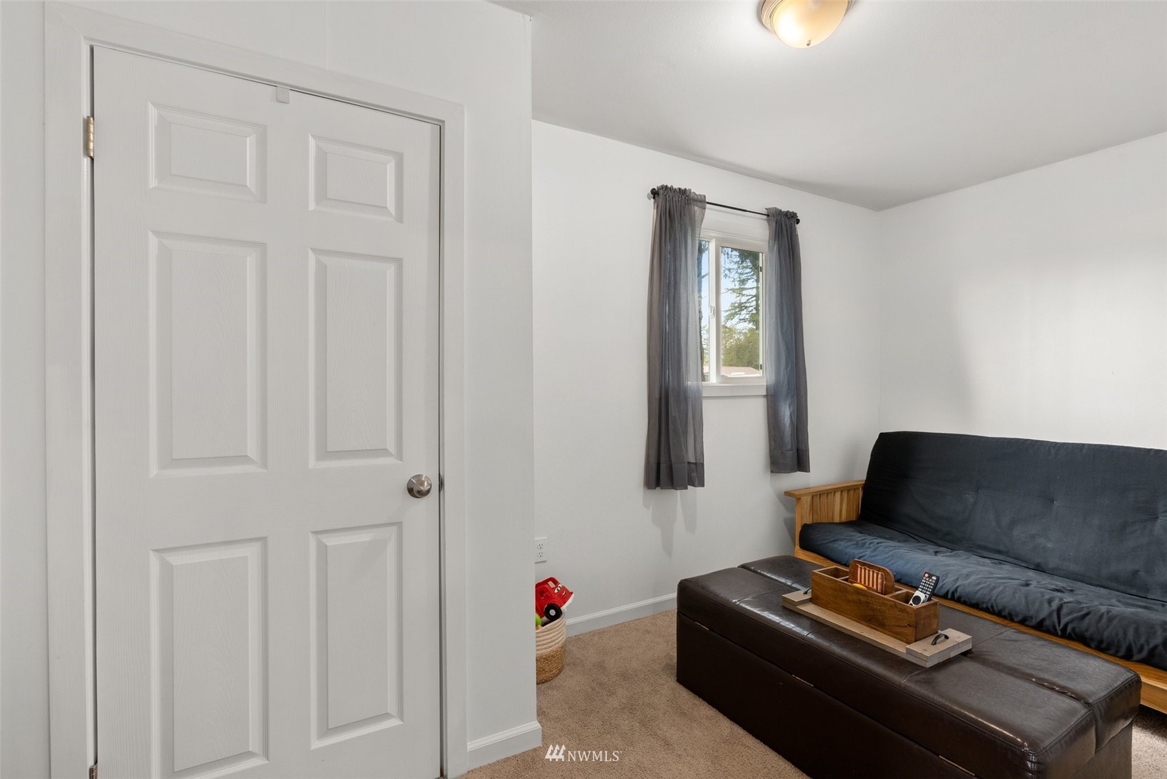 2325 A Street Raymond, WA 98577 - Photo 14 of 18 Gallery Image 14