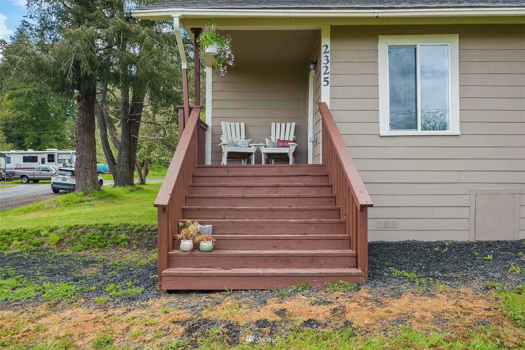 2325 A Street Raymond, WA 98577 - Photo 2 of 18 Gallery Image 2