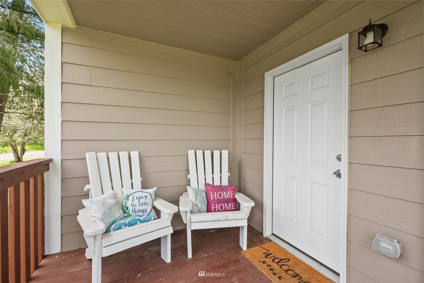2325 A Street Raymond, WA 98577 - Photo 3 of 18 Gallery Image 3