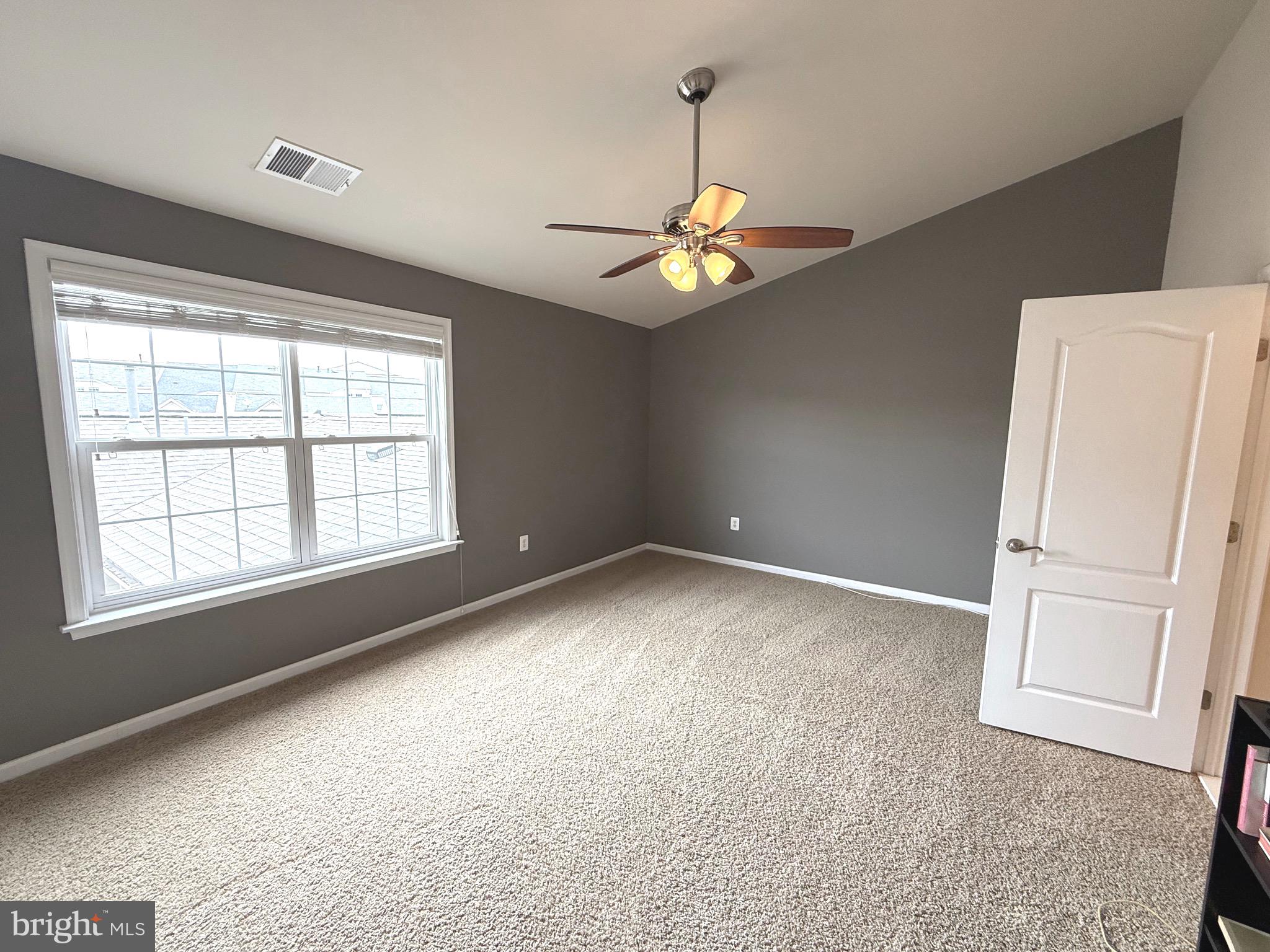 19410 Front Street Leesburg, VA 20176 - Photo 50 of 58