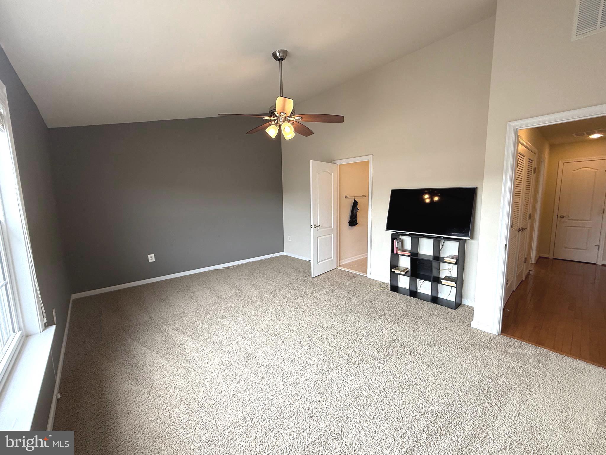 19410 Front Street Leesburg, VA 20176 - Photo 52 of 58