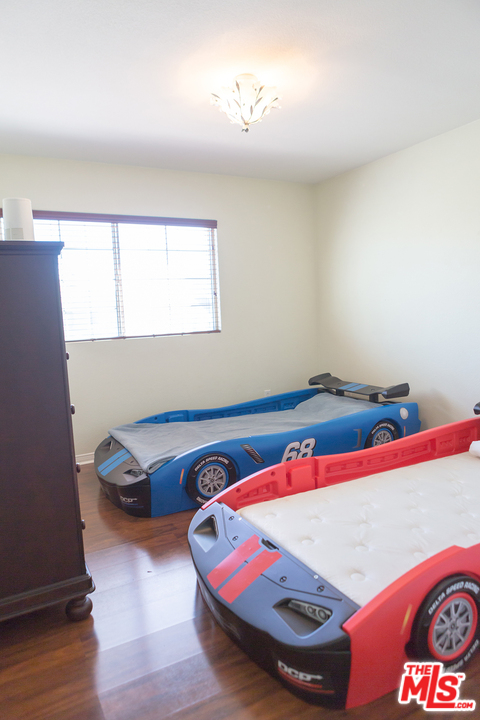 28557 Haskell Canyon Road Saugus, CA 91390 - Photo 35 of 42