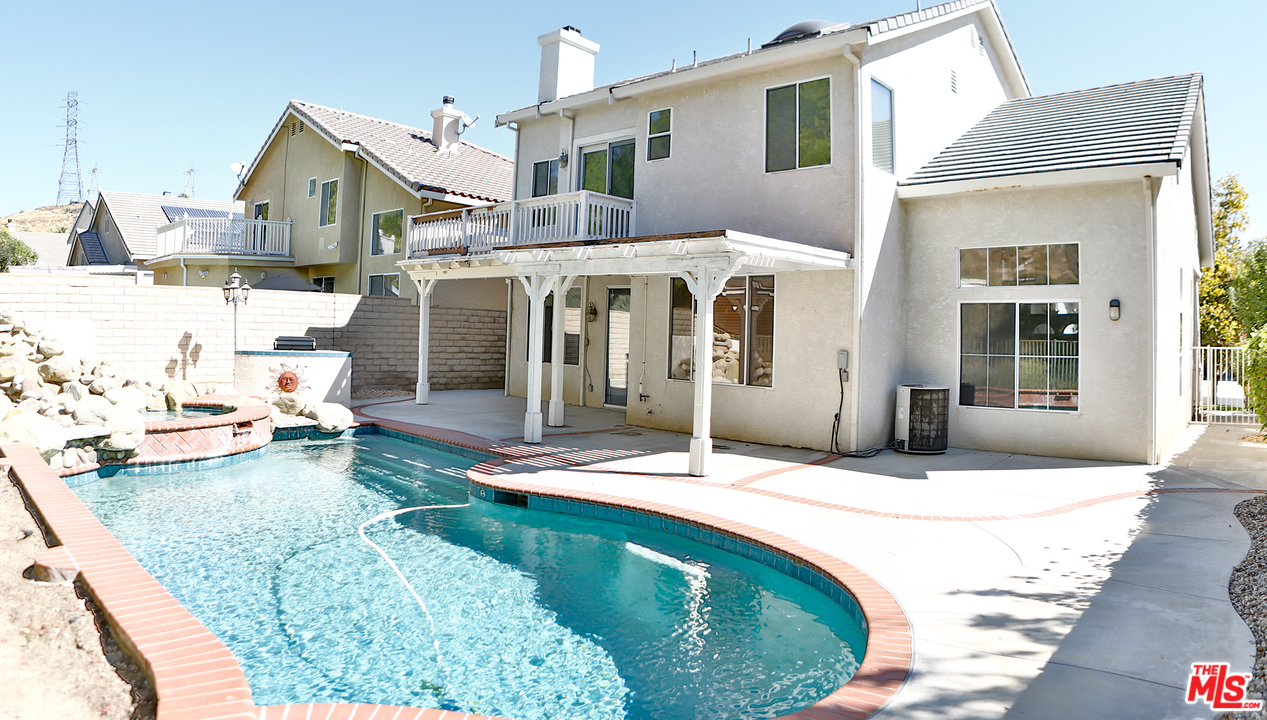 28557 Haskell Canyon Road Saugus, CA 91390 - Photo 39 of 42