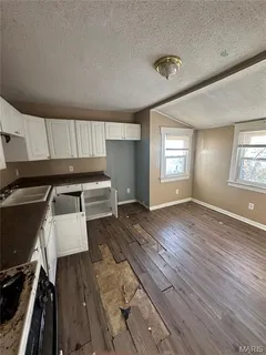 $99,000 | 2321 Dawes Place, Overland, MO 63114