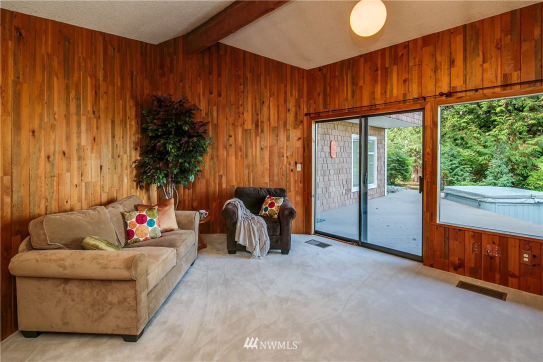 218 Chuckanut Point Road Bellingham, WA 98229 - Photo 10 of 25