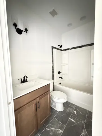 $344,900 | 985 Long Beech Drive, Clarksville, TN 37042