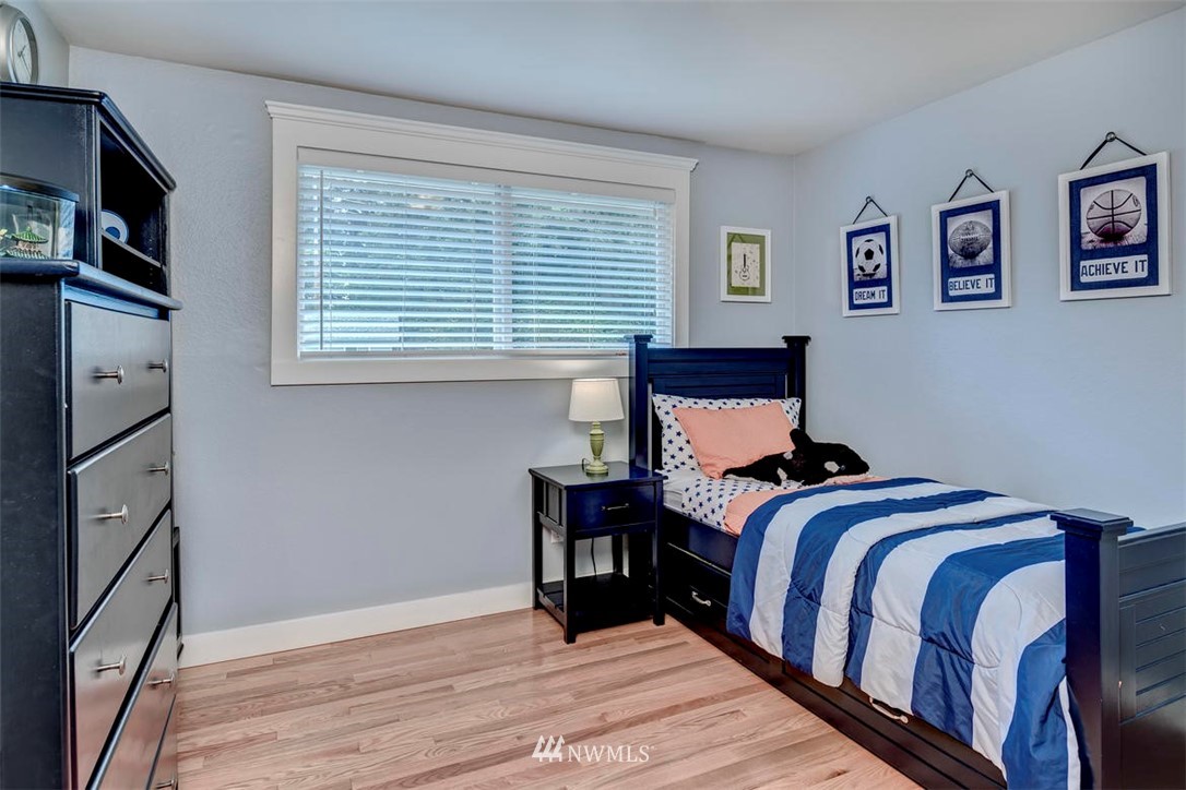 11828 Northeast 155th Street Bothell, WA 98011 - Photo 14 of 23 Gallery Image 14