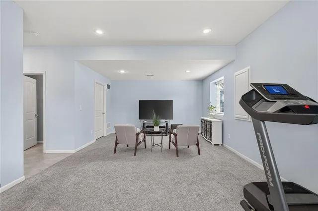 $390,000 | 117 South Westglen Drive, Raymore, MO 64083