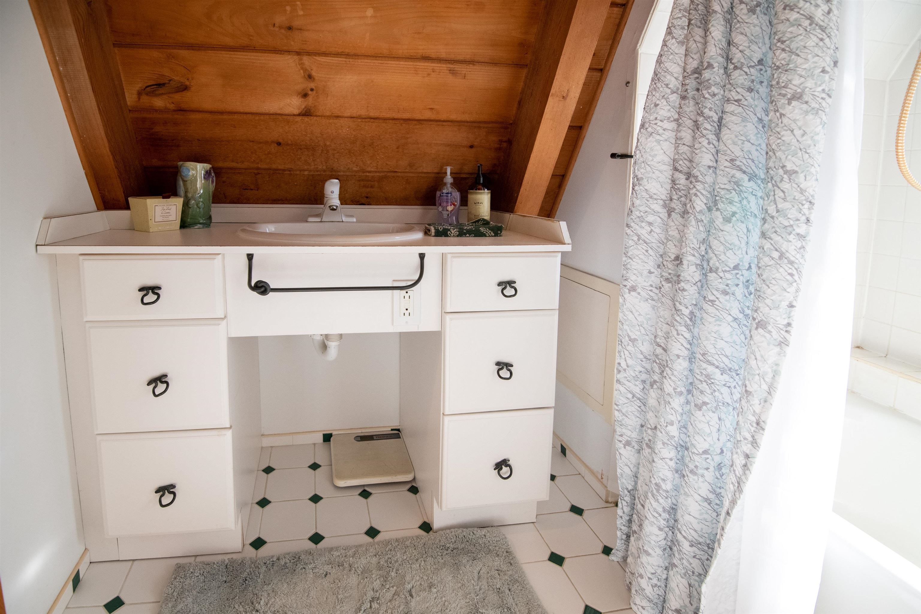 56 Komula Drive Ludlow, VT 05149 - Photo 10 of 29 Gallery Image 10