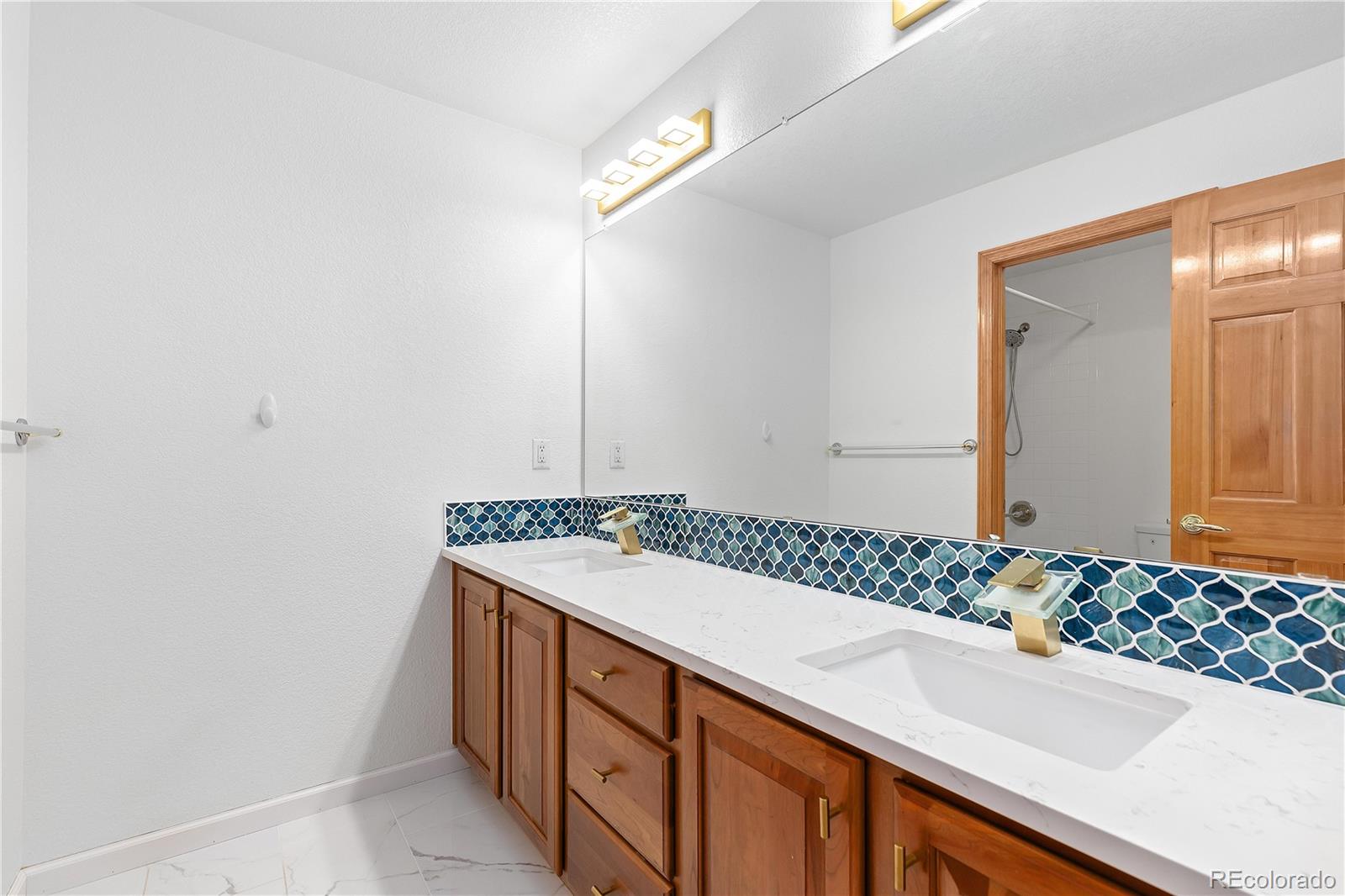 732 Ridgemont Circle Highlands Ranch, CO 80126 - Photo 29 of 50 Gallery Image 29