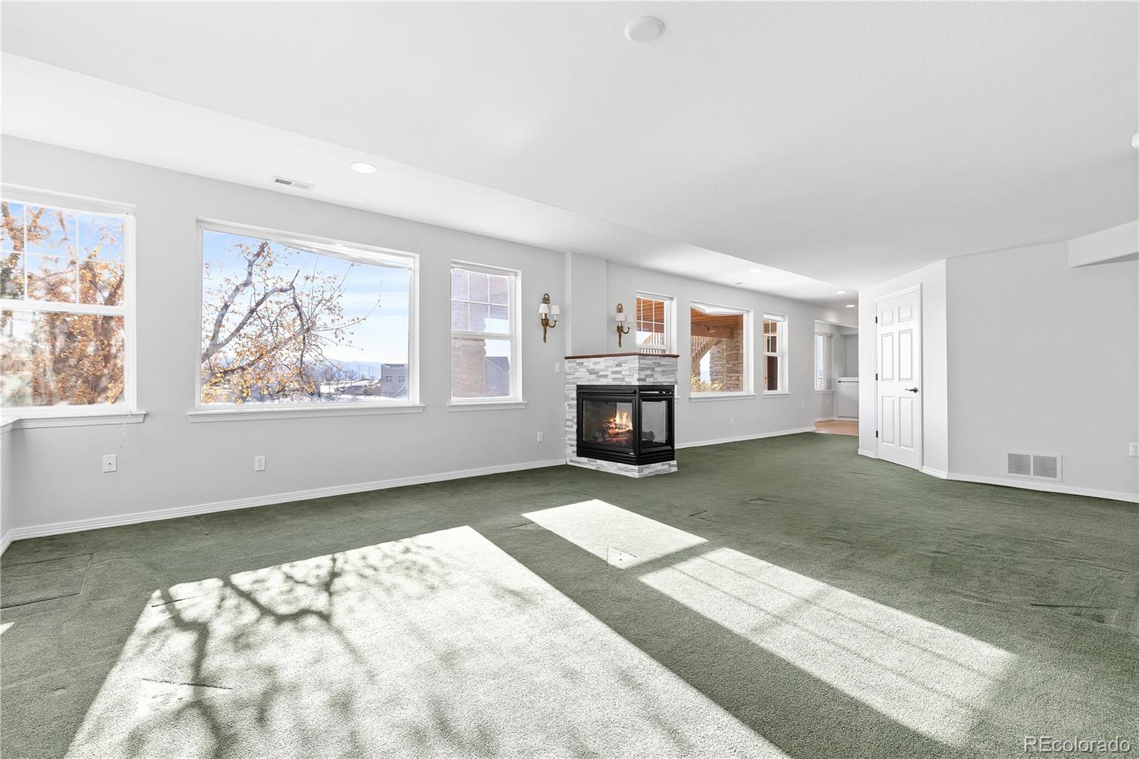 732 Ridgemont Circle Highlands Ranch, CO 80126 - Photo 36 of 50 Gallery Image 36